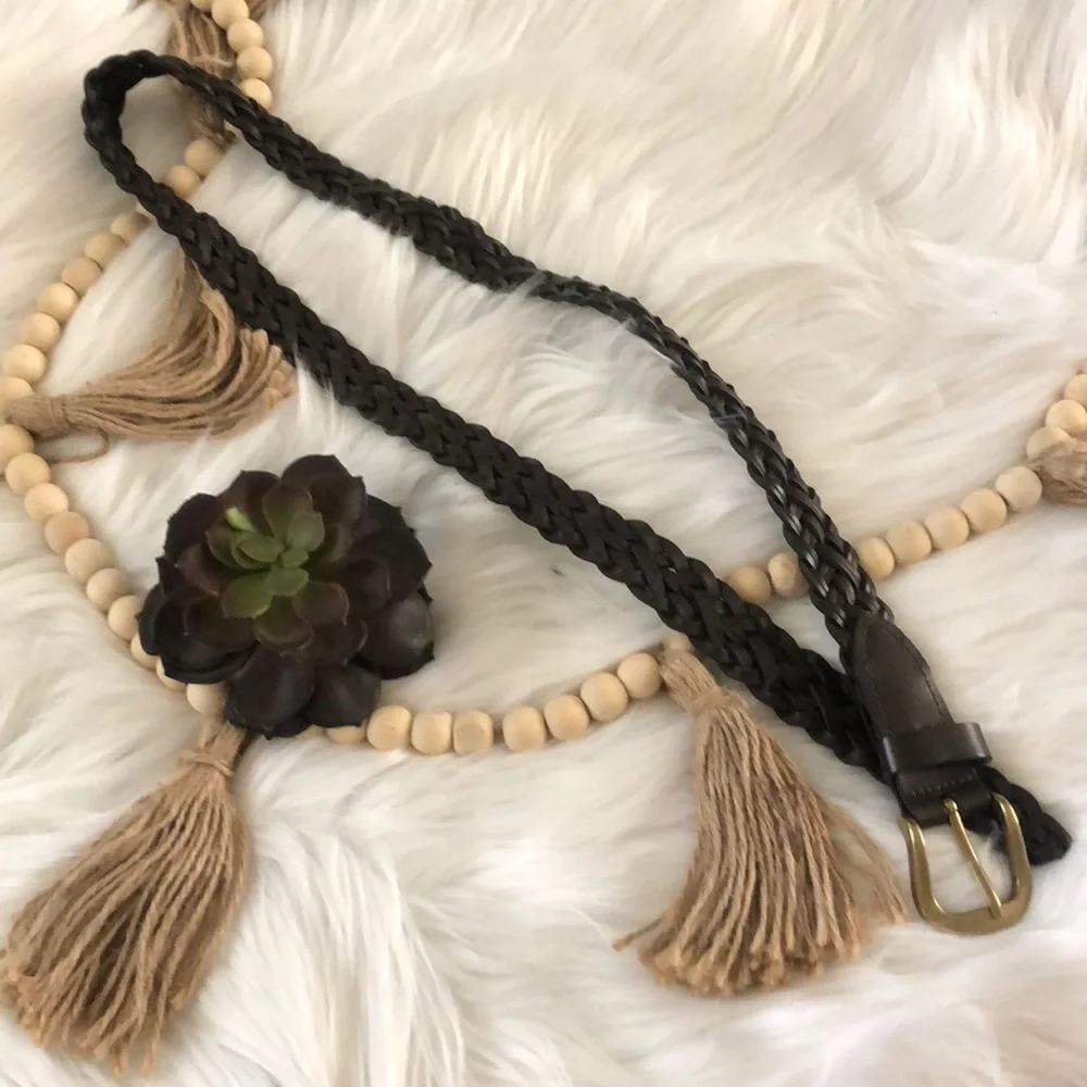 N/A leather woven